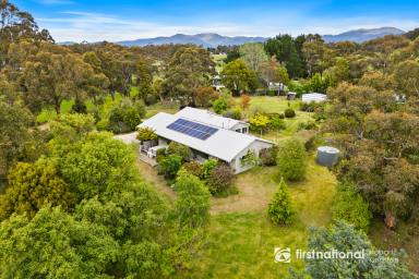 House For Sale - TAS - Leslie Vale - 7054 - Sprawling Family Home on 1 Acre - A Rare Opportunity Just Minutes from Kingston!  (Image 2)