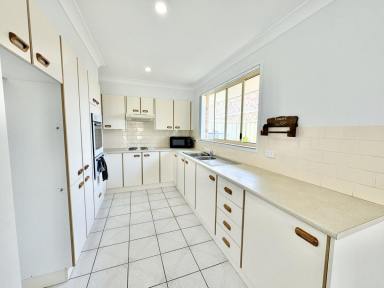 Villa For Lease - NSW - Old Bar - 2430 - Charming 2-Bedroom Villa  (Image 2)