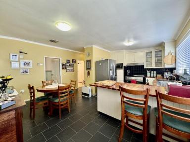 House For Sale - NSW - Moree - 2400 - Central Moree Cottage!  (Image 2)