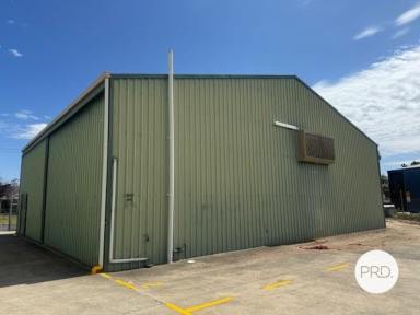 Industrial/Warehouse For Lease - NSW - North Albury - 2640 - FANTASTIC INDUSTRIAL WAREHOUSE  (Image 2)