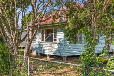 House Auction - QLD - Allora - 4362 - AUCTION - MUST BE SOLD  (Image 2)