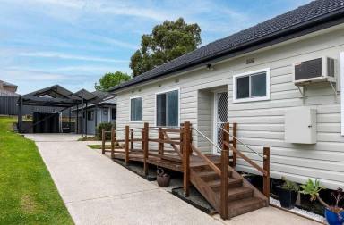 House Leased - NSW - Boolaroo - 2284 - A Charming three bedroom home in Boolaroo! (Image 2)