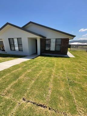 Flat Leased - NSW - Tamworth - 2340 - BRAND NEW ONE BEDROOM HOME IN BEAUTIFUL MOORE CREEK  (Image 2)