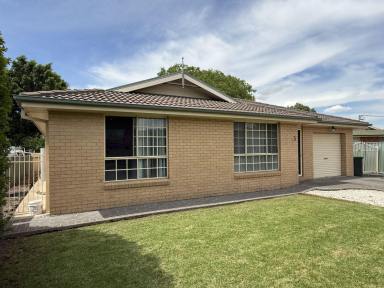 House For Sale - NSW - Moree - 2400 - PERFECT FOR FAMILY LIVING!  (Image 2)