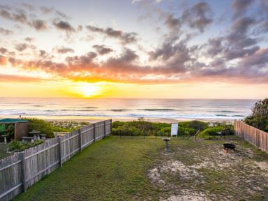 House For Lease - NSW - Old Bar - 2430 - THE BEACH IS YOUR BACKYARD  (Image 2)