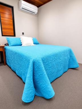 House For Sale - QLD - Tully - 4854 - Quality House $650,000 (Image 2)