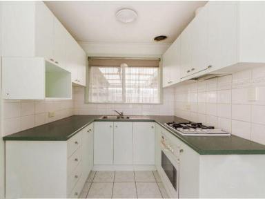 House Leased - VIC - St Albans - 3021 - Spacious Family Living in Prime St Albans Location  (Image 2)