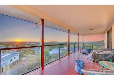 House For Sale - QLD - Kawana - 4701 - With views to dream about. Show casing the Rockhampton Lights  (Image 2)