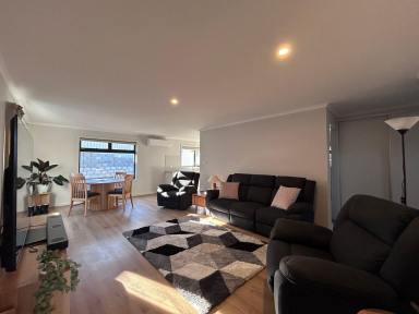 Unit For Lease - TAS - Deloraine - 7304 - Experience Modern Living  (Image 2)
