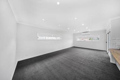 House For Sale - NSW - Adelong - 2729 - Never lived in! (Image 2)