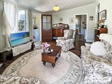 House For Sale - NSW - Tenterfield - 2372 - Charming Character Cottage.....  (Image 2)