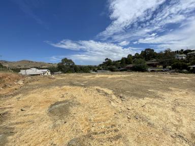 Residential Block For Sale - NSW - Gundagai - 2722 - Build your dream !  (Image 2)