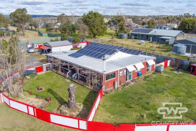 Acreage/Semi-rural For Sale - NSW - Deepwater - 2371 - 3 Bedroom Home with Space and Privacy  (Image 2)