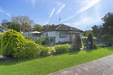 House Auction - NSW - Dungog - 2420 - Charming Family Home  (Image 2)