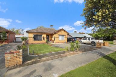 House For Sale - VIC - Pakenham - 3810 - 30 & 32 James Street, Pakenham  (Image 2)