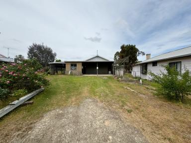 House For Sale - SA - Kybybolite - 5262 - 1 Price, 3 Titles, 5 Allotments - Be Quick - 5,000m2  (Image 2)