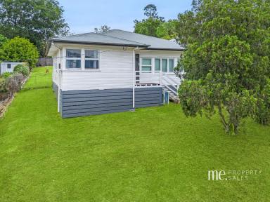 House For Sale - QLD - Dayboro - 4521 - 3 Bedroom Home on 2 Titles  (Image 2)