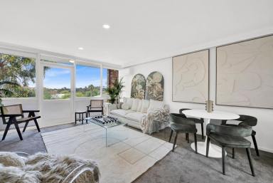 Apartment For Sale - VIC - Seaford - 3198 - Direct Beach Access! No common walls  (Image 2)