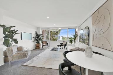 Apartment For Sale - VIC - Seaford - 3198 - On The Beach ! Cosy, quiet & private  (Image 2)