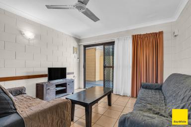 Unit For Sale - QLD - Cairns North - 4870 - Spacious Two Bedroom Unit | Investment Opportunity  (Image 2)