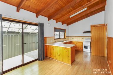 House Leased - VIC - Horsham - 3400 - Three-bedroom brick home nestled in a quiet court  (Image 2)