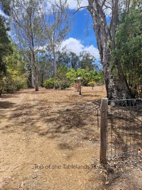 Lifestyle For Sale - QLD - Millstream - 4888 - A Quaint Little Block with Gardenbeds  (Image 2)