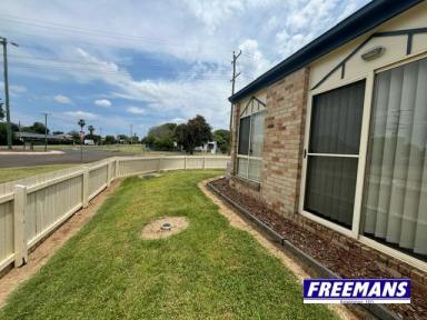 Unit Leased - QLD - Kingaroy - 4610 - Lovely Modern Unit  (Image 2)