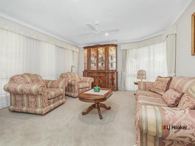 House For Sale - VIC - Echuca - 3564 - Discover Your Dream Home:  A Perfect Blend of Comfort, Style and Low-Cost Living  (Image 2)