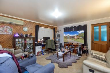 House Sold - NSW - Tamworth - 2340 - LOCATION, LOCATION, LOCATION!  (Image 2)