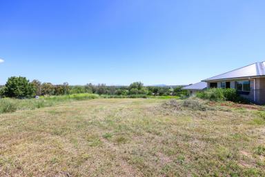 Residential Block For Sale - NSW - Tamworth - 2340 - Don't Miss This Opportunity!  (Image 2)