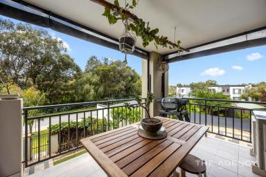 Apartment Sold - WA - Coolbellup - 6163 - Immaculate Apartment with Stunning Views!  (Image 2)