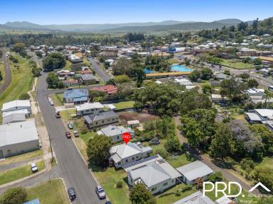 House For Sale - NSW - Kyogle - 2474 - Tidy Home Close to Schools  (Image 2)