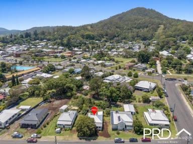 House For Sale - NSW - Kyogle - 2474 - Tidy Home Close to Schools  (Image 2)