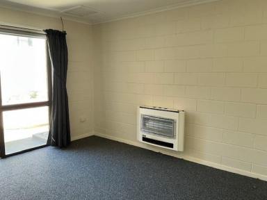 Unit For Lease - TAS - Smithton - 7330 - Small Unit in the Heart of Smithton  (Image 2)