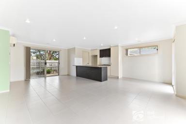 Unit For Sale - VIC - Cranbourne North - 3977 - POSITION PERFECT!  (Image 2)