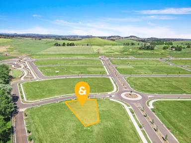 Residential Block For Sale - NSW - Moss Vale - 2577 - 766m2 of Vacant Land Available Now!  (Image 2)