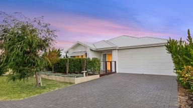 House Sold - WA - Dunsborough - 6281 - Coastal Charm  (Image 2)