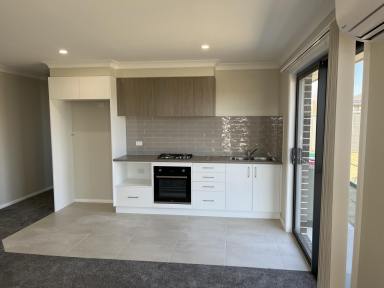 Flat For Lease - NSW - Tamworth - 2340 - NEAR GRANNY FLAT IN MOORE CREEK  (Image 2)