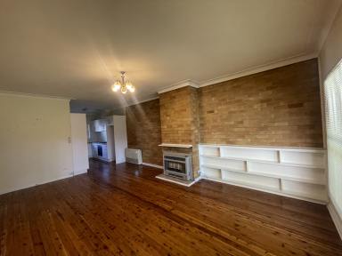 Unit Leased - NSW - Albury - 2640 - Two-bedroom unit situated just minutes from Dean Street.  (Image 2)