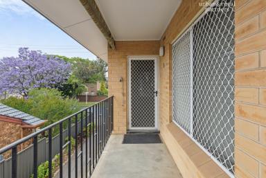 Unit For Sale - SA - Westbourne Park - 5041 - Upstairs retreat in small group of 4  (Image 2)