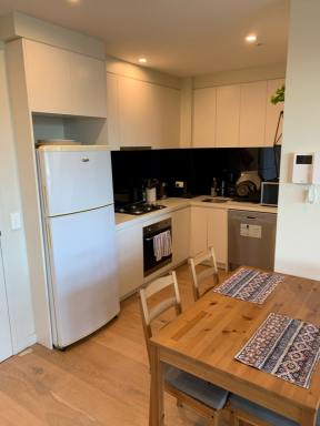 Unit Sold - VIC - Heidelberg - 3084 - Stylish 2-Bedroom Apartment in the Heart of Heidelberg  (Image 2)