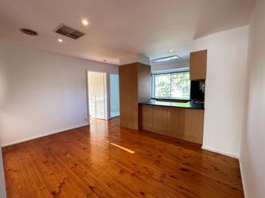 House Leased - VIC - Keilor East - 3033 - UNDER APPLICATION  (Image 2)