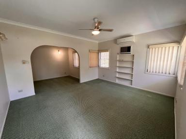 Duplex/Semi-detached For Lease - NSW - South Grafton - 2460 - MASSIVE 2 BED 2 BATH DUPLEX NEAR GOLF COURSE  (Image 2)