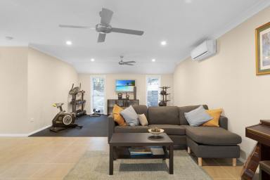 House Leased - QLD - Middle Ridge - 4350 - Executive Residence with Tranquil Views  (Image 2)