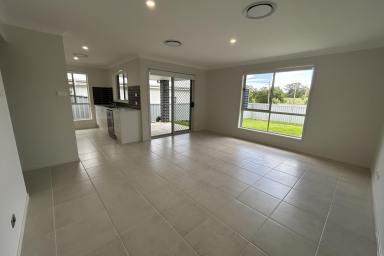 Unit For Lease - NSW - Raymond Terrace - 2324 - BRAND NEW 3 BEDROOM HOME!  (Image 2)