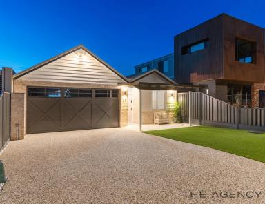 House For Sale - WA - Bassendean - 6054 - MODERN RIVER FRONT HOME  (Image 2)