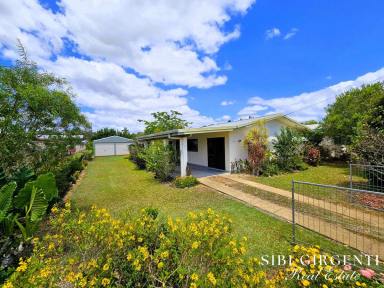 House For Sale - QLD - Mareeba - 4880 - SOLID MASONRY BLOCK HOME WITH SO MUCH ON OFFER  (Image 2)