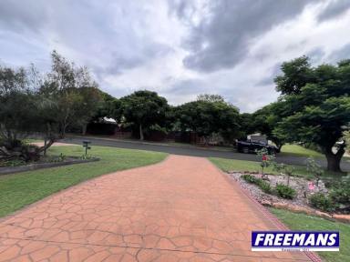 House For Sale - QLD - Kingaroy - 4610 - Well established private family home  (Image 2)