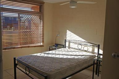 Unit For Lease - QLD - Sarina Beach - 4737 - FULLY FURNISHED 2 BEDROOM UNIT - SARINA BEACH  (Image 2)