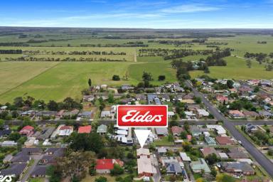 Unit For Sale - VIC - Yarram - 3971 - QUIET LIVING WITH SPACE  (Image 2)